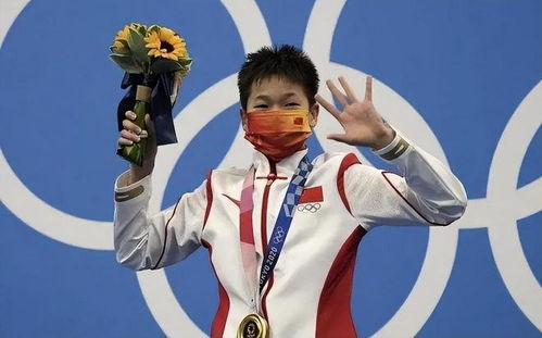 全红婵父亲请吃月饼，月饼背后的故事与情感纽带