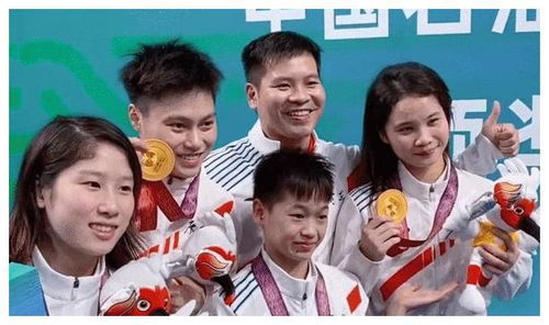 全红婵陈艺文逛长隆，一次难忘的欢乐之旅