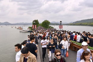中秋假期出游人次突破一亿，旅游市场繁荣背后的思考