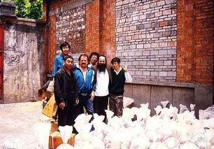 玉石风云，16玉石商人集体受审背后的故事