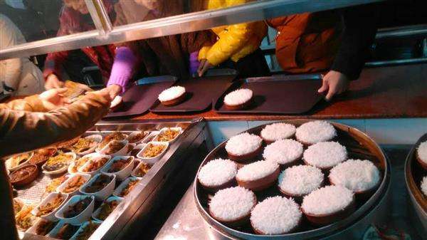 公司饭堂承包，构建健康、高效的企业饮食文化