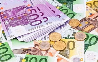 用家人生日中隐藏的财富，2394万的故事