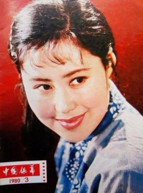 74岁斯琴高娃谈近况，岁月静好，优雅依旧