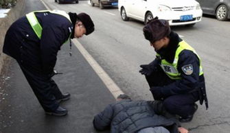 民警踏青救落水女孩，一次紧急救援的感人故事