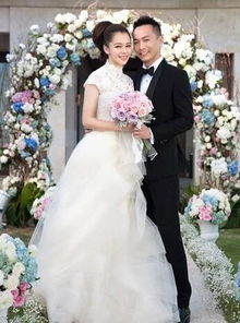 婚礼仪式感，结婚证照片的穿搭艺术