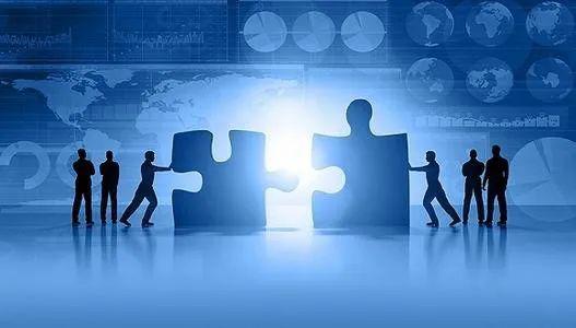 全球疫情走向终结，希望的曙光与未来的挑战