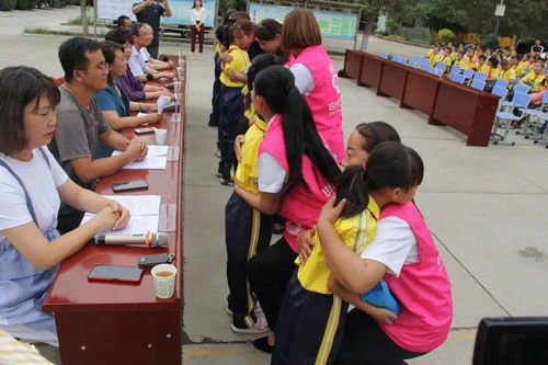 保育员扎幼儿被拘，关注孩子安全，维护社会信任