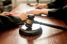 小偷骨折索赔，法律与道德的边界