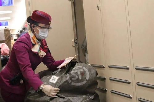 面对疫情挑战，成都至上海高铁列车长确诊新冠事件的分析与应对策略