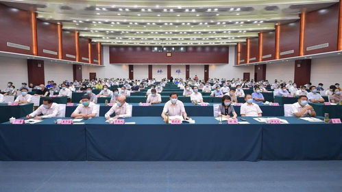 火车旅行中的酒水携带指南