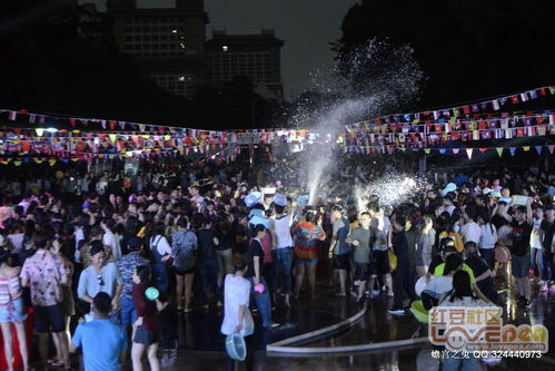 夜幕下的狂欢，在KTV过夜的非凡体验