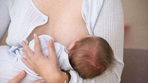 母乳喂养，母亲与宝宝之间的亲密纽带