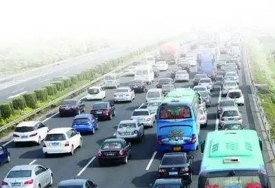 国庆长假出行指南，高速免费政策详解与出行建议