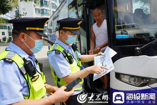 中国交通执法，维护秩序与安全的守护者