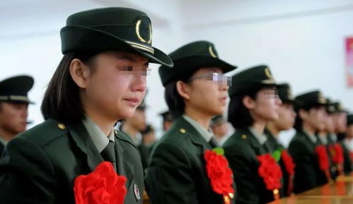 大学生女兵，校园与军营的双重身份