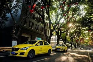 重庆出租车，城市流动的风景线