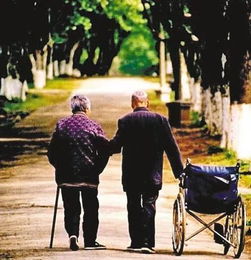 中华情老年公寓，温馨家园，幸福晚年