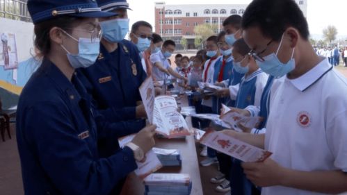 疫情的蔓延，10省份18市的共同挑战与应对策略