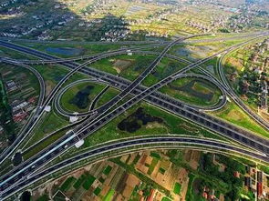 2021年高速公路免费通行指南，时间、规则与注意事项