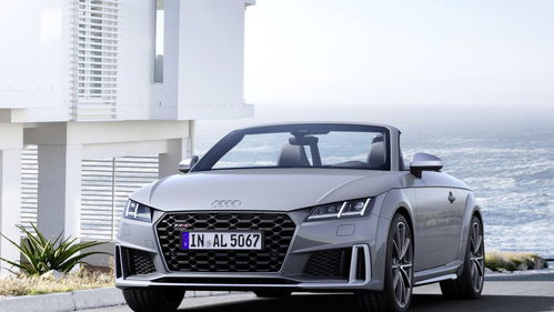 奥迪TT敞篷车，速度与优雅的完美结合