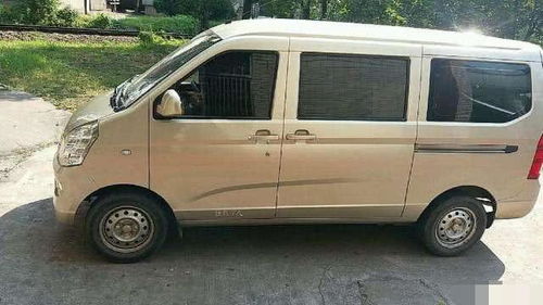 面包车拉货，高效运输的实用指南