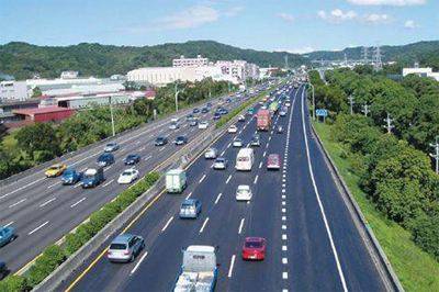 国庆长假，高速公路免费通行全解析