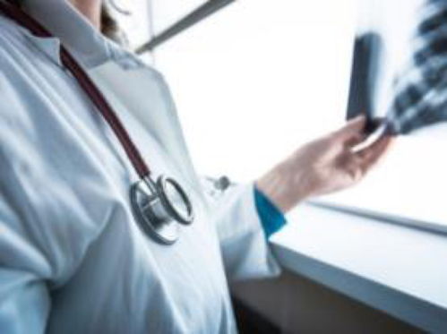 新疆无症状感染者在成都乘机，了解无症状感染者及其对旅行的影响