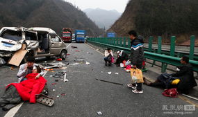 京承高速货车相撞事件分析与道路安全探讨